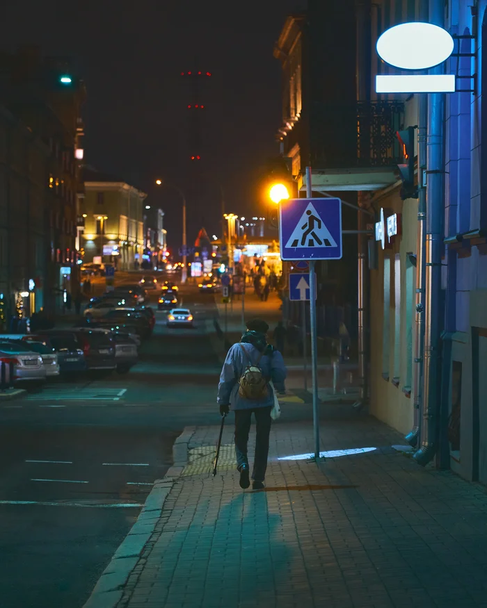 Internationalnaya St., Minsk - My, Night city, Minsk, Republic of Belarus, City lights, Cinema, Longpost, City walk, The photo