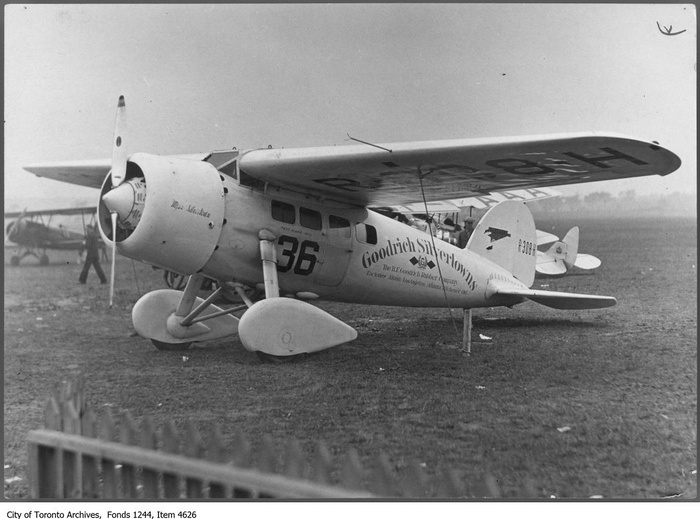 Испытательный самолет Локхид Вега компании Гудрич