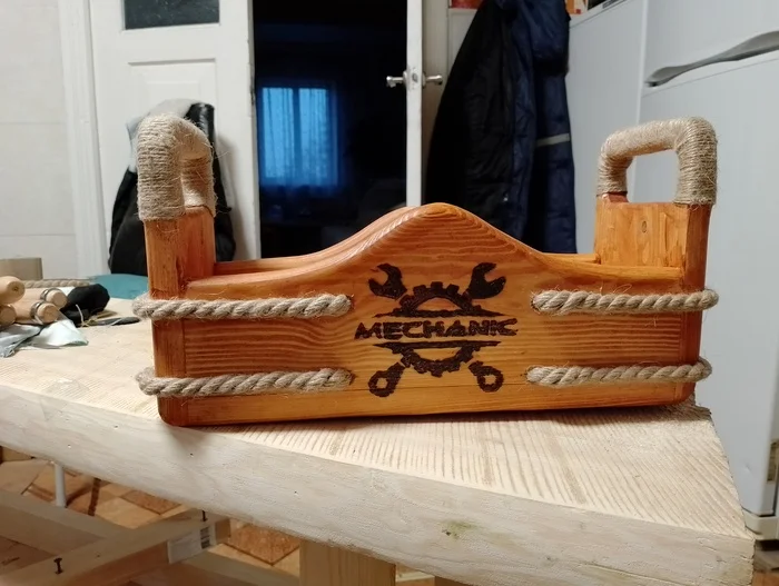 Made a box for small tools. Wood and linen, a very pleasant combination for hands and eyes - Woodworking, Tree, Carpenter, Video, Youtube, Longpost