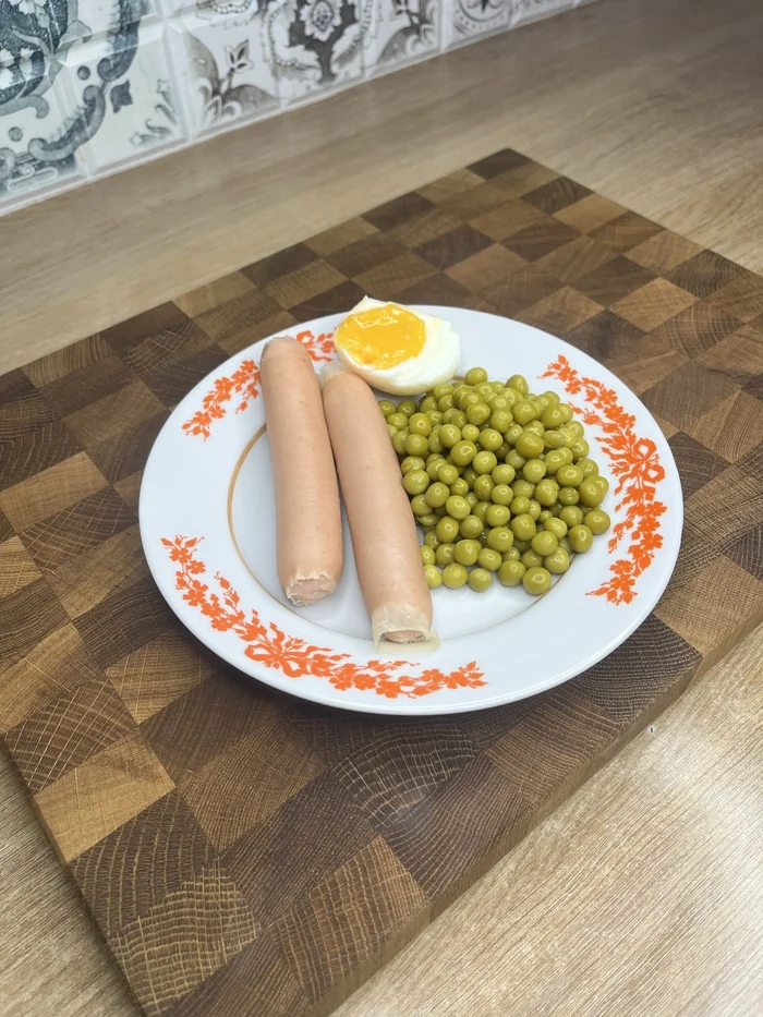 Sausages with peas - My, Recipe, Snack, Food, Dinner, Sausages, Green pea, the USSR, Nostalgia