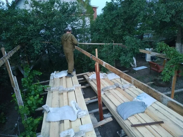 House of reeds and sticks: cellar, raising the base, frame of the walls - My, Home construction, Rukozhop, Building, Frame house, Samostroy, Longpost