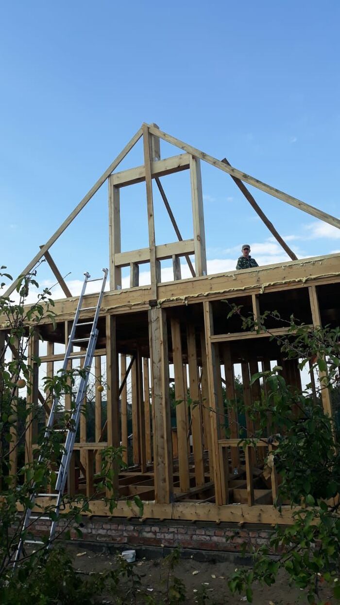 под этой фотографией жду тонную сообщений "неправильно сделали каркас!11"