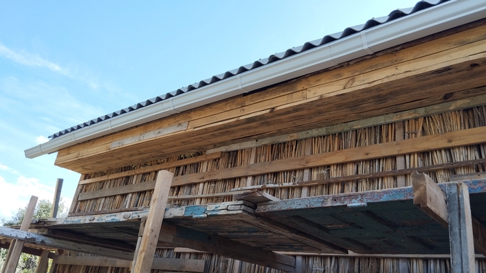 сток под наклоном