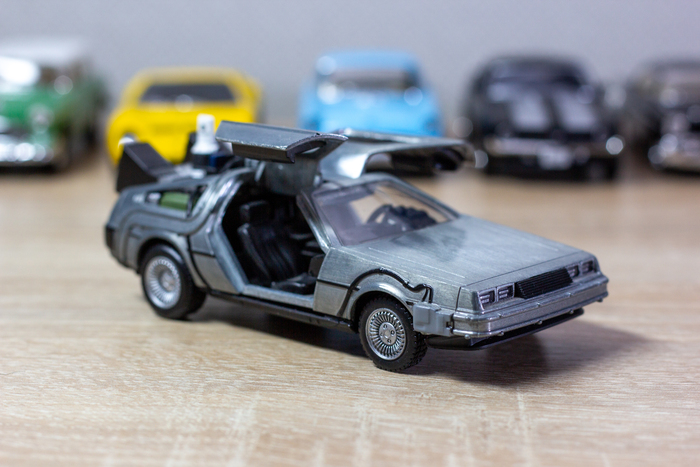 DeLorean DMC-12 1981 1/32 (Jada Toys) - / "   - 2"