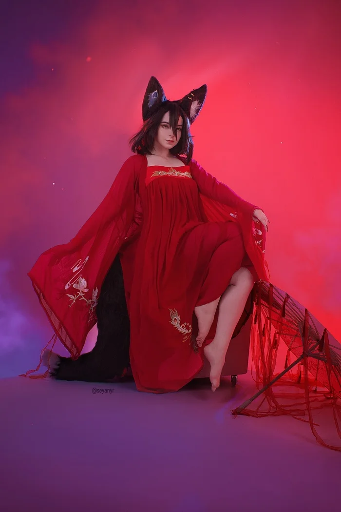 More Foxes to the Fox Goddess - My, Cosplayers, Cosplay, Girls, The dress, Fox, Red, The photo