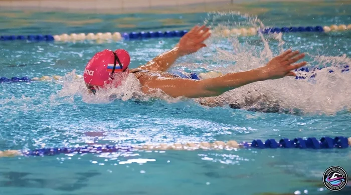 Night Swimming League Competition - My, Sport, Swimming, Competitions, Athletes, Victory, Butterfly, Breaststroke, The photo