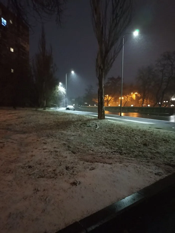 Snow in Donetsk Embankment - My, Donetsk, DPR, Embankment, Snow, Longpost