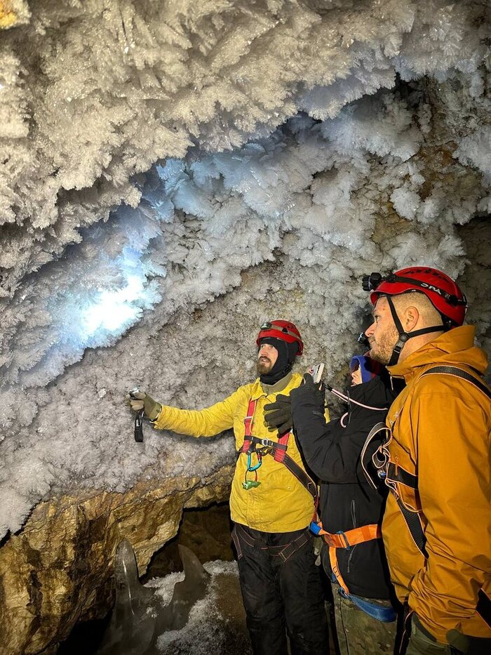 Глубоко в подземелье