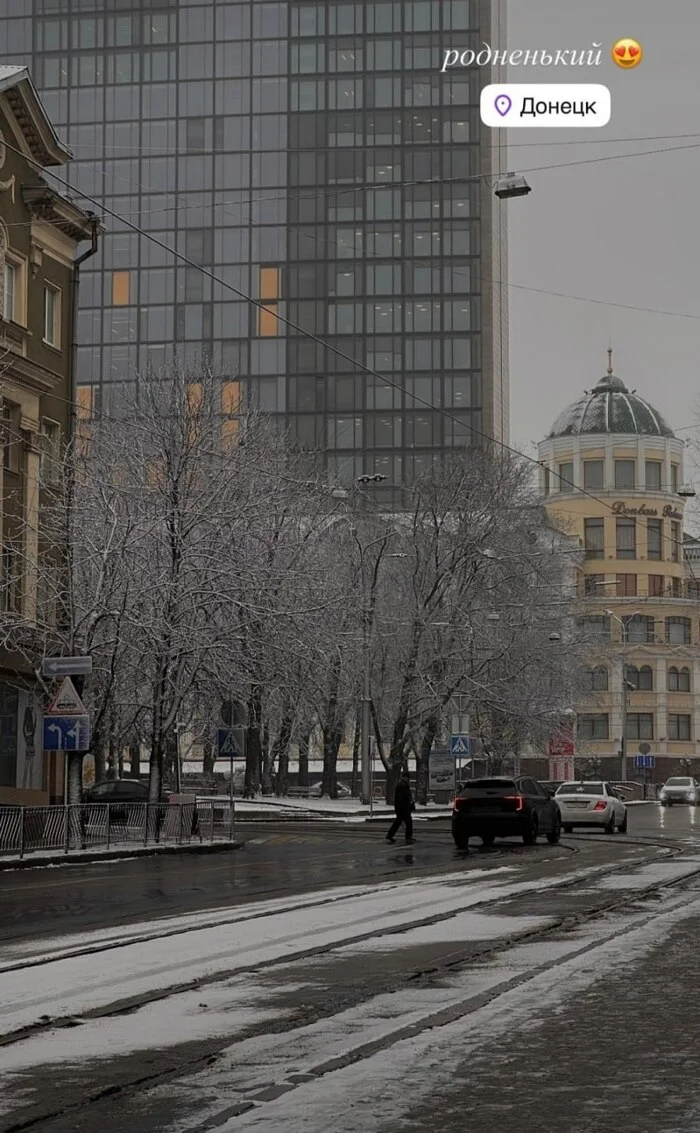 Donetsk under a thin layer of snow - My, Donetsk, DPR, Snow, Longpost