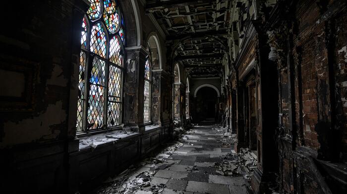 Abandoned Gothic Corridor - My, Neural network art, Нейронные сети, Prompt, Flux, Wallpaper, Desktop wallpaper