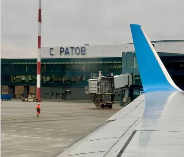 By the end of the year, Saratov airport was tired - Images, The airport