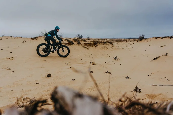 Don't Eat Yellow Snow: To the Desert in Winter - My, A bike, Cyclist, Fatbike, Pokatushki, Travels, Travel across Russia, Desert, Longpost