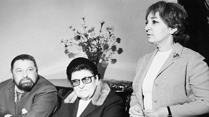      1976  &quot;&quot;   &quot; -&quot;