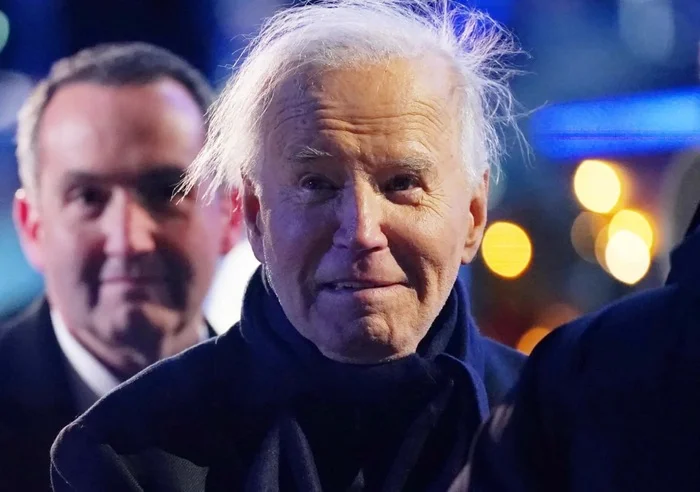 Grandpa is old, he doesn't care - Joe Biden, Прическа, Politics, Humor