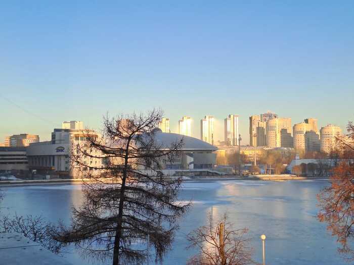 Дворец игровых видов спорта «Уралочка»