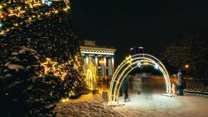  - <!--noindex--><a href="https://pikabu.ru/story/teatralnyiy_skver_novosibirsk_12110910?u=http%3A%2F%2Fwww.openmainphoto.ru&t=www.openmainphoto.ru&h=267babbd610108e788db871f33e028ac21fb4c58" title="http://www.openmainphoto.ru" target="_blank" rel="nofollow noopener">www.openmainphoto.ru</a><!--/noindex-->