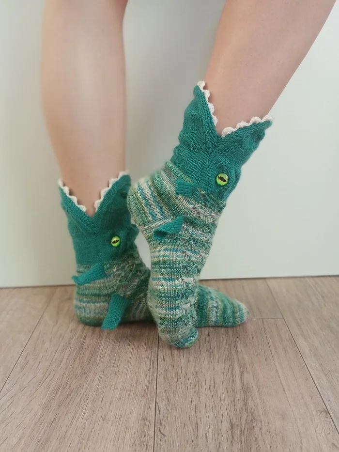 Crocodile socks - My, Socks, Order, Presents, New Year, Knitting, Knitting, For subscribers, For adults, Children, Оригинально, Popular, Video, Vertical video, Longpost