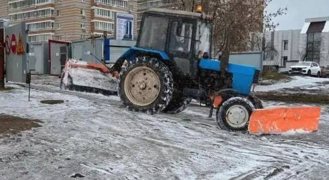 Трактор, которого нет... - Мемы, Уборка снега, Трактор, Тракторист, Будни Тракториста