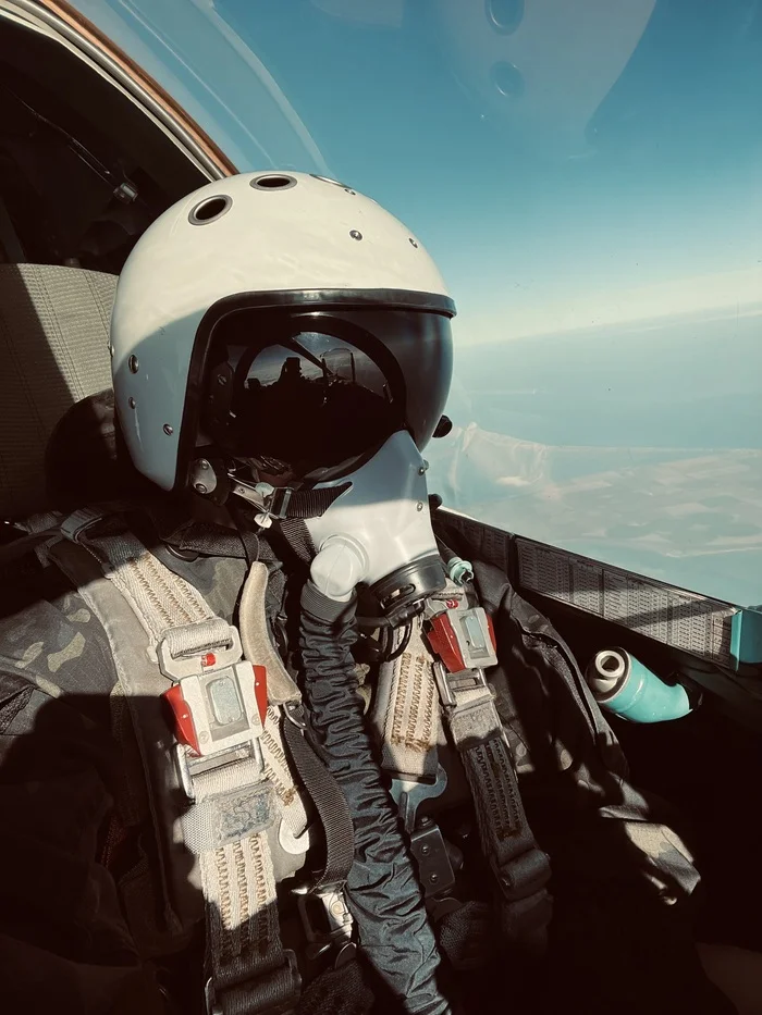 Work is in full swing! Let's work, brothers! - My, Aviation, Airplane, Su-34, The photo, Special operation, Politics, Military aviation, Selfie, Pilots, Flight