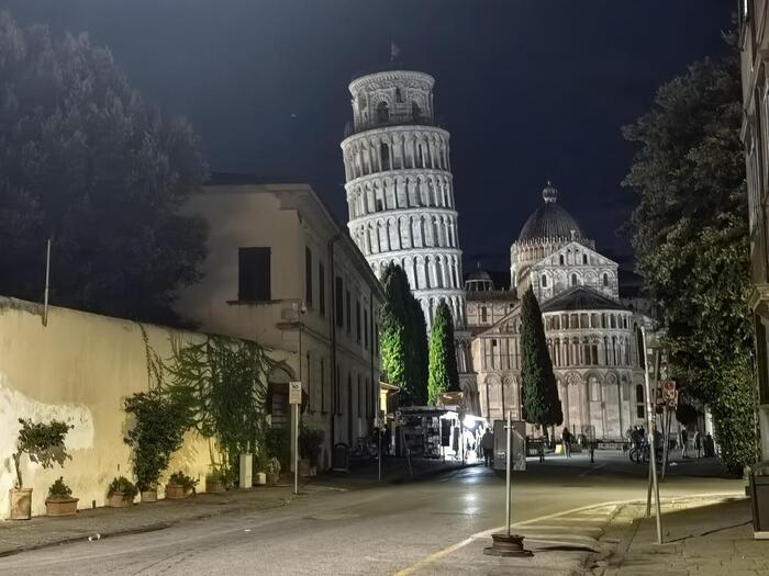 Journey Abroad Part 31. Italy. Pisa Part 3 - My, sights, Blog, Vacation, Drive, Abroad, Pisa, Leaning tower of pisa, Italy, City walk, Video, Vertical video, Longpost