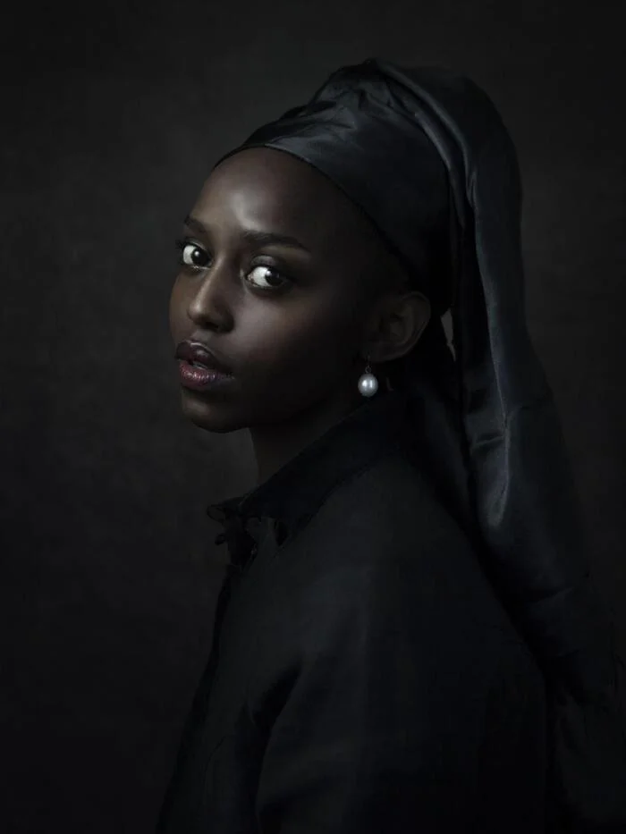 Black girl with pearl earring - Painting, Black people, Girl with a pearl earring, The photo