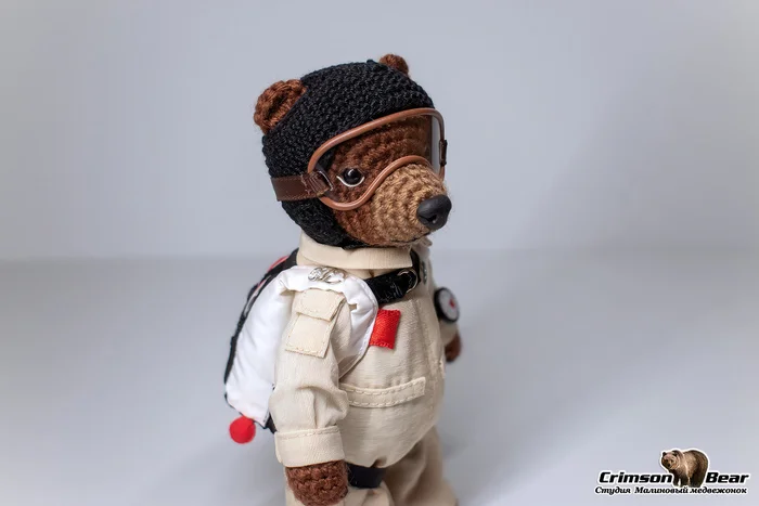 Bear with a sports parachute - My, Needlework without process, Souvenirs, Crochet, Knitted toys, Amigurumi, The Bears, Parachutists, Parachute, Presents, Author's toy, Longpost