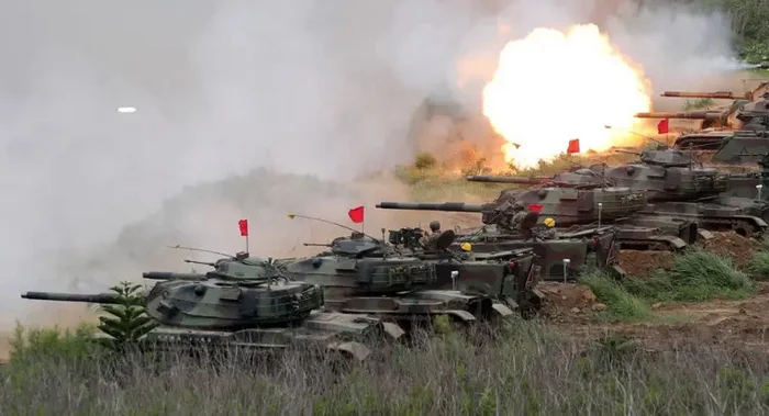 Waiting for Chinese Drones: Taiwan Equips M60 Tanks with Protective 'Visors' - Military equipment, Weapon, Military Review, Antidron, Protection, Tanks, Brazier