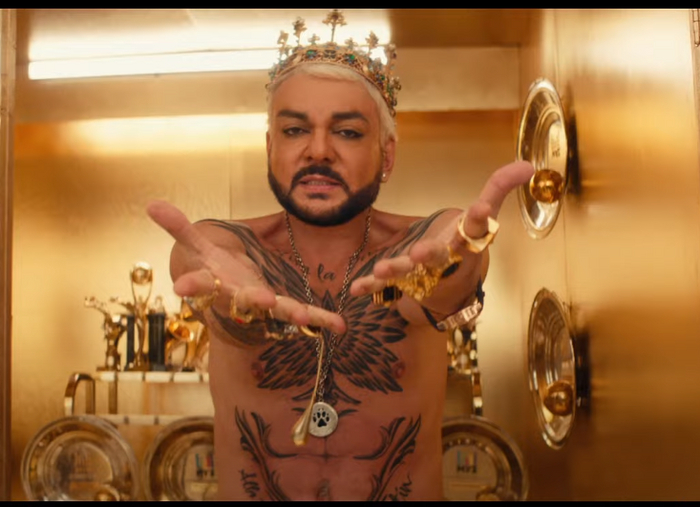 Красавец мужчина