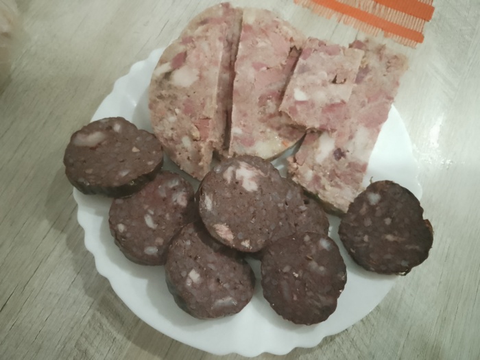      ))      ,   ,           ..