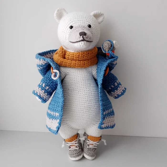 Knitted bear in clothes - Knitting, Crochet, Knitted toys, Knitted product, Knitters, Interior toy, Amigurumi, Author's toy, Soft toy, Presents, Toys, Video, Vertical video, Longpost