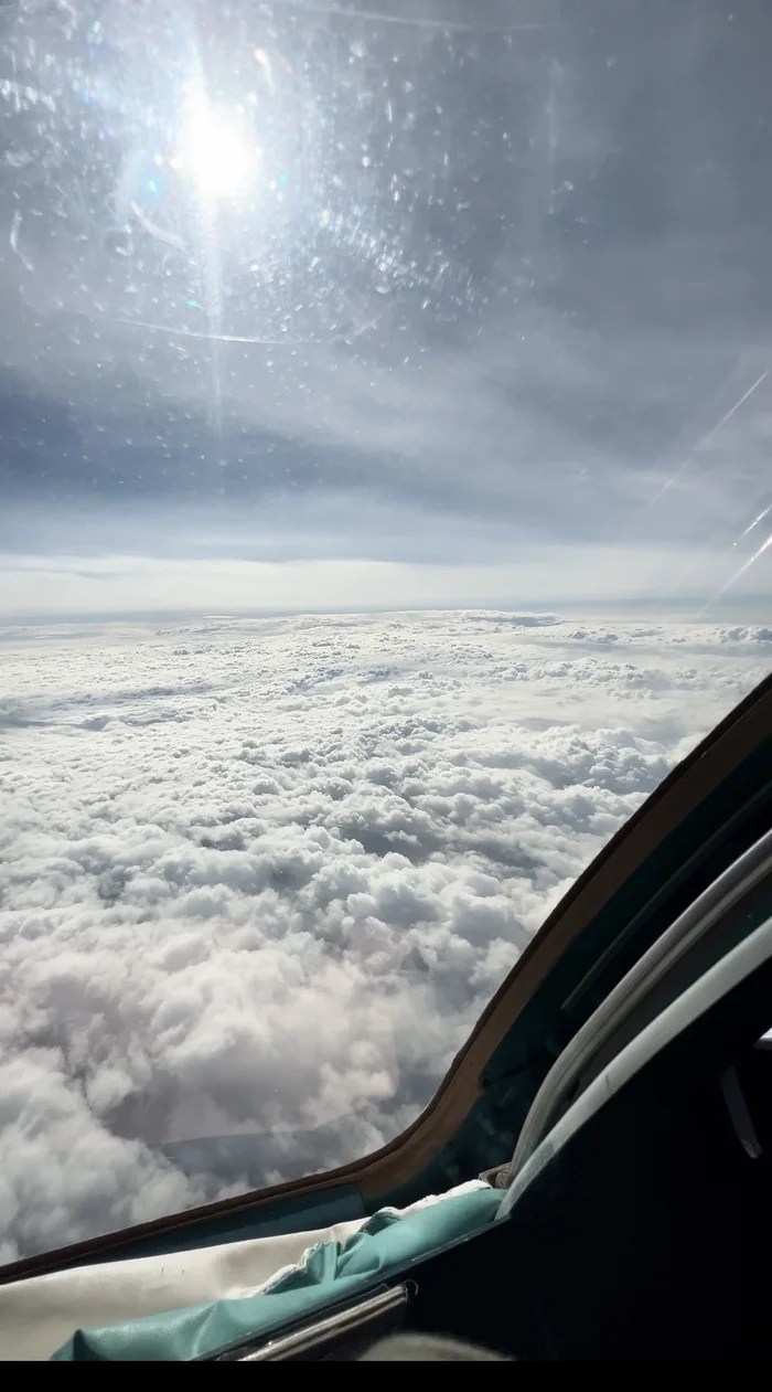 The sky through the eyes of the roof - My, Aviation, Su-34, Airplane