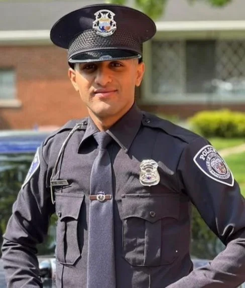 More than a thousand police officers attended the funeral of police officer Mohammed Saeed, the first Muslim police officer in Michigan - USA, US police, Police, Funeral, Video, Michigan, Vertical video, Longpost