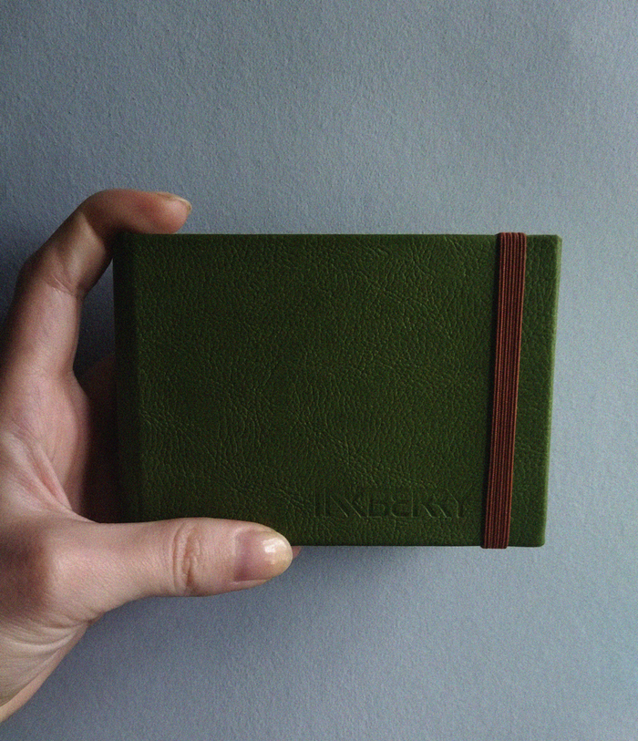 сам скетчбук (для показа масштаба бедствия)