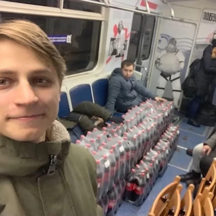 Post #12124847 - Metro, The photo, Coca-Cola