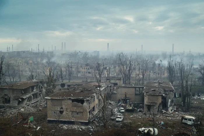 Here I was — and now I’m gone: How and why the doc-cycle “At the Edge of the Abyss” has taken over online platforms - Special operation, Politics, Documentary, Mariupol, DPR, Longpost, At the Edge of the Abyss - Battle of Mariupol, Somalia Battalion