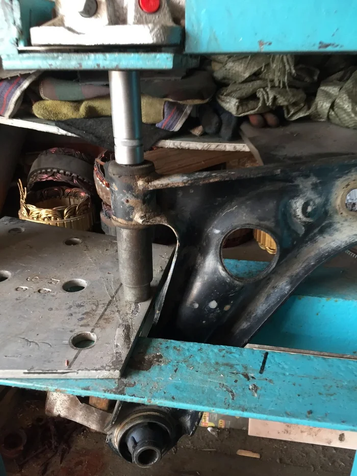 DIY repairs - My, Car service, Auto repair, Spare parts, AvtoVAZ, Auto, Citroen, Toyota, Suspension, Silent block, Garage, Peugeot, Author's story, Engine, Repair of equipment, Repair, Lever arm, Vologda, Breaking, Self-development, Longpost