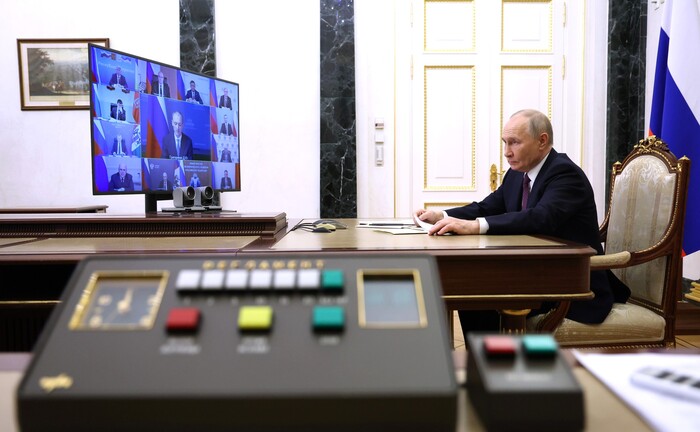           , , ,  , , , Gigachat (),  , ,  , , , , , , , , Kremlinru,  , , ,  , 