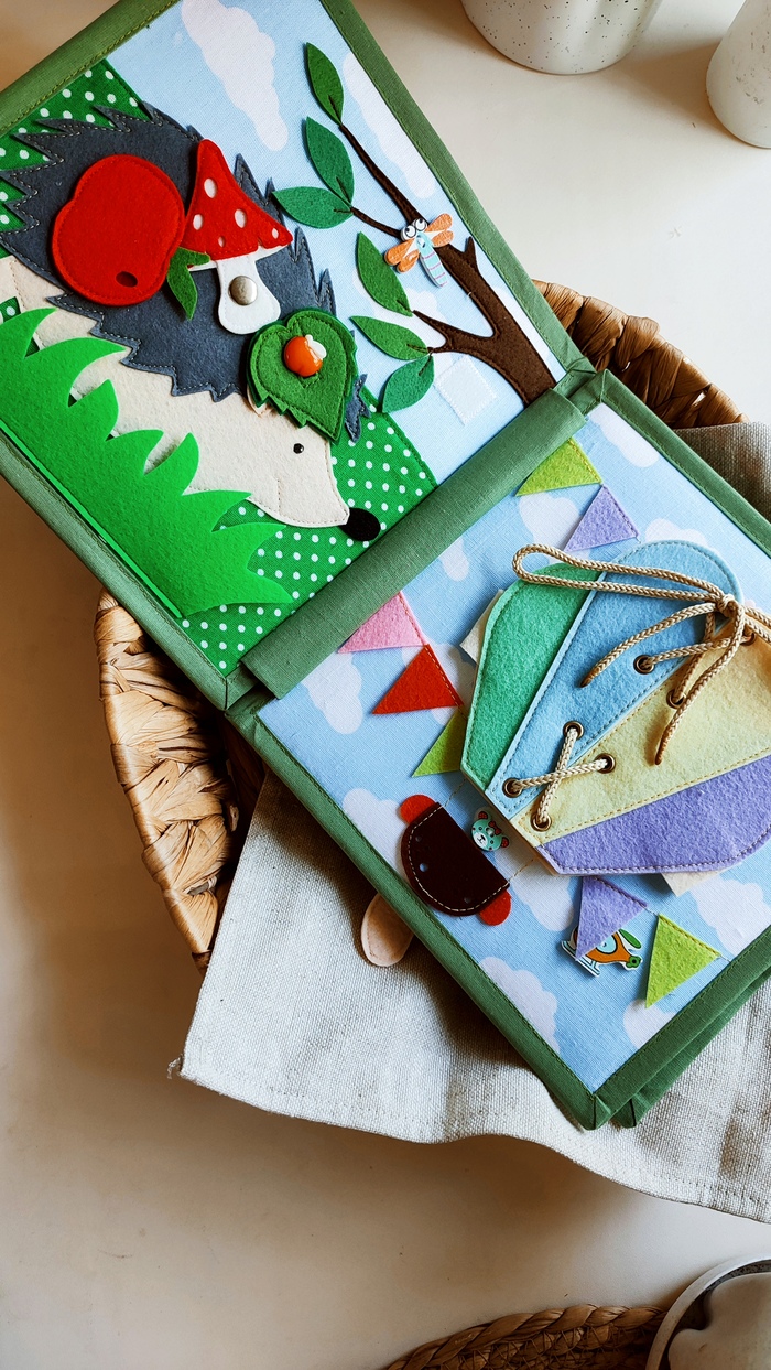 Шью уже более 5 лет удивительные фетровые книжки. Корейский фетр премиум класса ( очень мягкий и приятный) и хлопок. Книжки есть по всему миру в 17 странах