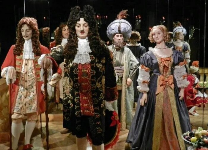  :  ,  XIV,   .    -   .