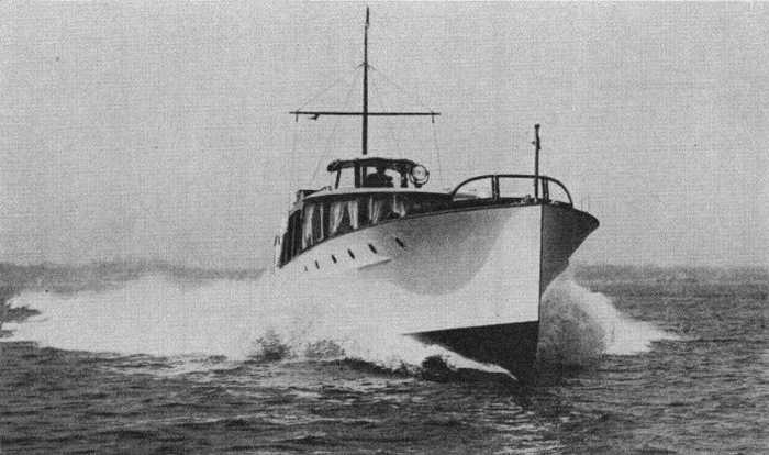 Яхта Охека II, взятая за основу для «Шнелльботов»