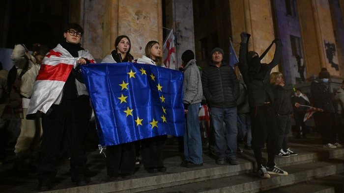 <a href="https://pikabu.ru/story/novyiy_prezident_12136299?u=https%3A%2F%2Fria.ru%2F20241210%2Fes-1988369003.html&t=%D0%90%D1%80%D1%85%D0%B8%D0%B2%D0%BD%D0%BE%D0%B5&h=0da2b424626fd17a8f50d8db72913cf0f5449eb9" title="https://ria.ru/20241210/es-1988369003.html" target="_blank" rel="nofollow noopener">Архивное</a> фото