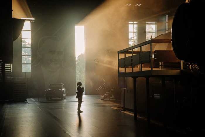 А это уже кадр из фильма