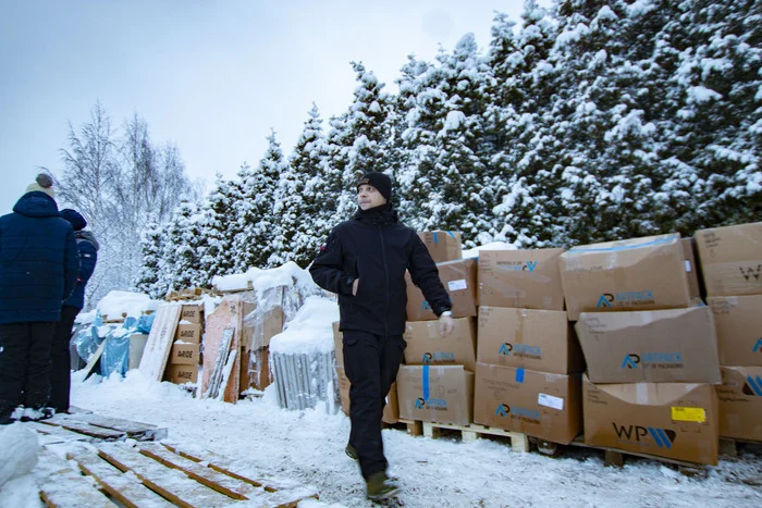 Loaded another truck to Donbass - My, Special operation, Volunteering, Humanitarian aid, Humanitarian convoy, Kursk region, Military establishment, Overexposure, Donetsk, Donbass, Luhansk, Ukraine, Russia and Ukraine, Longpost, Politics