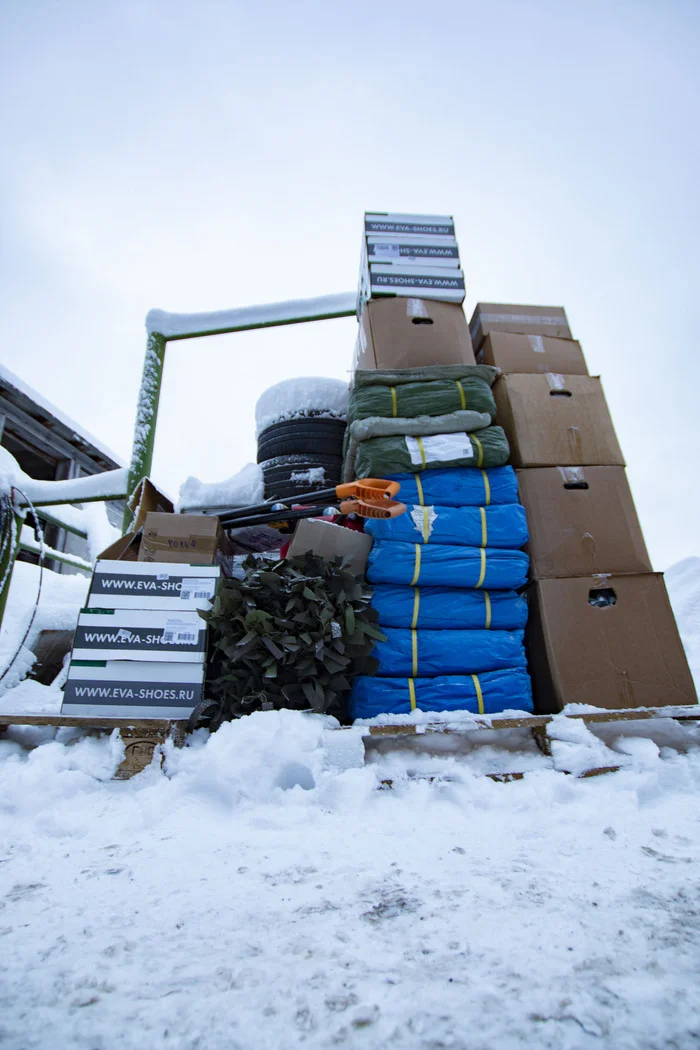 Loaded another truck to Donbass - My, Special operation, Volunteering, Humanitarian aid, Humanitarian convoy, Kursk region, Military establishment, Overexposure, Donetsk, Donbass, Luhansk, Ukraine, Russia and Ukraine, Longpost, Politics