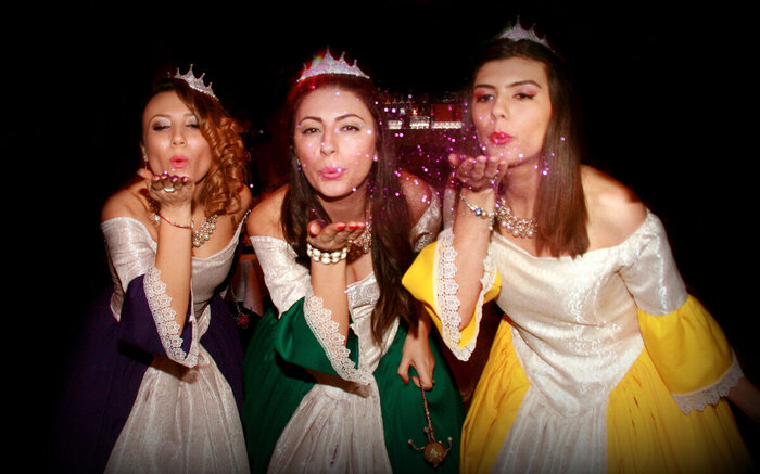 За что Судьба так с нами?