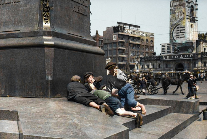 Жизнь Советской Москвы в 30-е годы. 20 раскрашенных фотографий. Часть II Москва, Столица, СССР, 1930-е, Фотография, Историческое фото, История города, Колоризация, Длиннопост