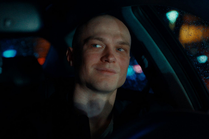 фото: Юра Борисов в фильме «Анора»