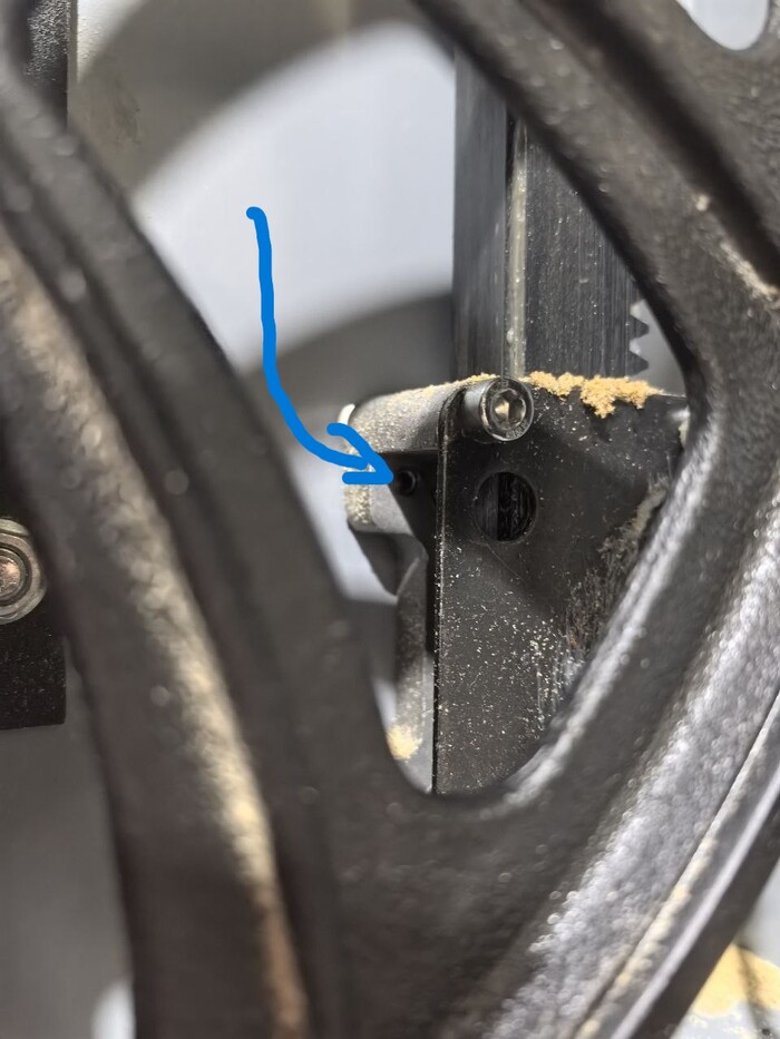 Винт настройки наклона