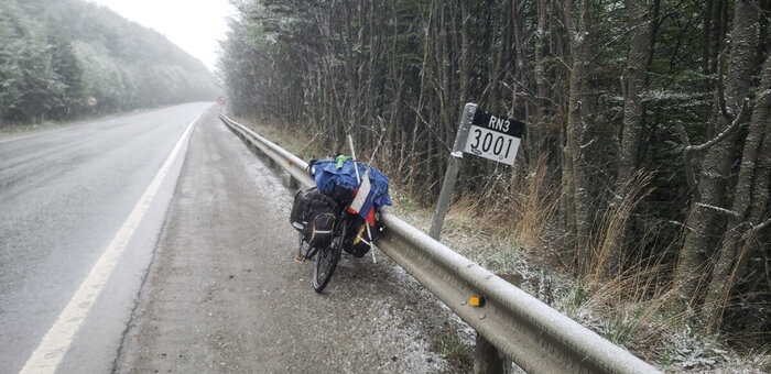 3001       2000    .