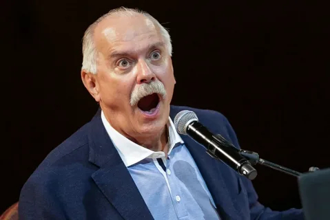 Mikhalkov's tax is still in effect - Nikita Mikhalkov, Tax, Electronics, Customs duties